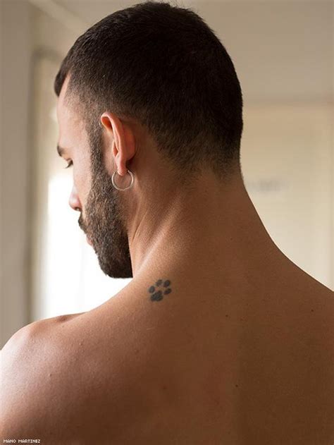 73 Pics of Barcelona Men in Their Naked, Uncut Beauty by Mano。